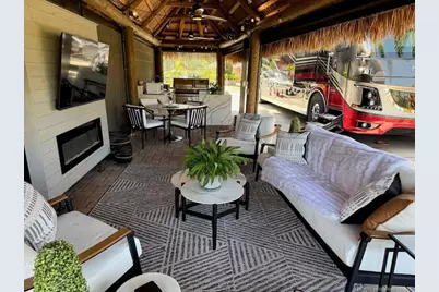 274 NW Hazard Way, Port Saint Lucie, FL 34986 - Photo 1