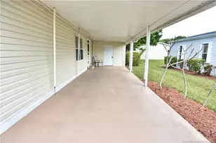 3708 Hydrilla Ct, Port Saint Lucie, FL 34952 - Photo 5