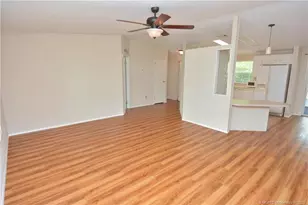 3708 Hydrilla Ct, Port Saint Lucie, FL 34952 - Photo 11