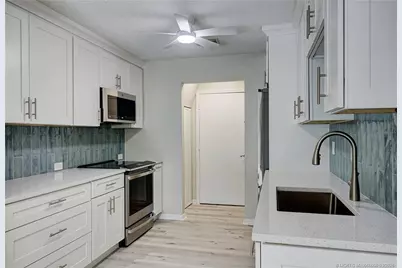 650 NE Wax Myrtle Way, Jensen Beach, FL 34957 - Photo 13