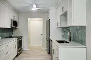 650 NE Wax Myrtle Way, Jensen Beach, FL 34957 - Photo 15