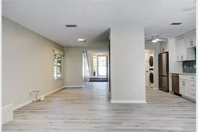 650 NE Wax Myrtle Way, Jensen Beach, FL 34957 - Photo 19