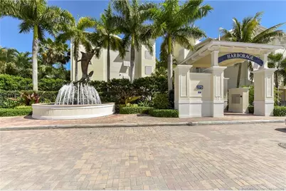 975 NW Flagler Avenue #306, Stuart, FL 34994 - Photo 37