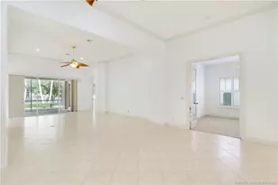 736 SW Pebble Ln, Palm City, FL 34990 - Photo 5