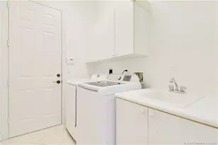 736 SW Pebble Ln, Palm City, FL 34990 - Photo 33