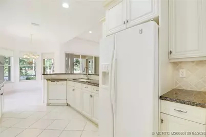 736 SW Pebble Lane, Palm City, FL 34990 - Photo 17