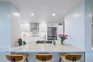 669 NE Plantation Rd, Stuart, FL 34996 - Photo 11