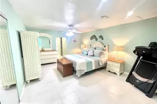 880 SE Degan Dr, Port Saint Lucie, FL 34983 - Photo 11