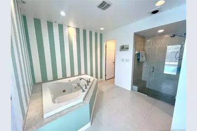 880 SE Degan Drive, Port Saint Lucie, FL 34983 - Photo 13