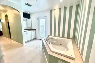 880 SE Degan Dr, Port Saint Lucie, FL 34983 - Photo 11