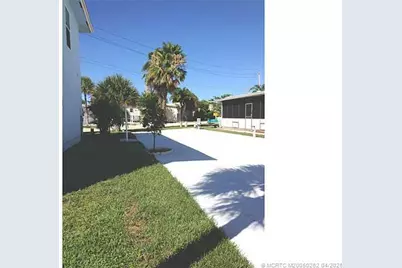 797 Nettles Boulevard, Jensen Beach, FL 34957 - Photo 5