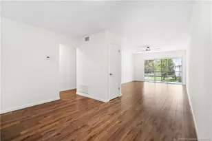 2929 SE Ocean Blvd, Stuart, FL 34996 - Photo 7