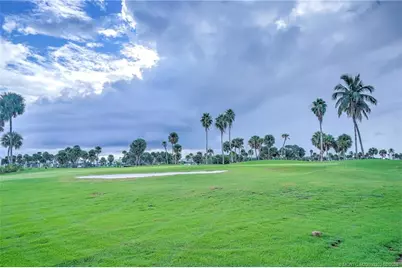 331 NE Golfview Circle, Stuart, FL 34996 - Photo 17