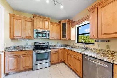 13464 Harbour Ridge Boulevard #8B, Palm City, FL 34990 - Photo 11