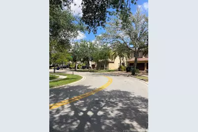 4513 SW 185th Avenue, Miramar, FL 33029 - Photo 3