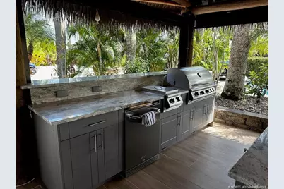 401 NW Chipshot Lane, Port Saint Lucie, FL 34986 - Photo 5