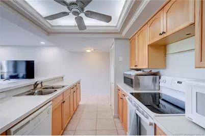 5539 NE Gulfstream Way, Stuart, FL 34996 - Photo 11