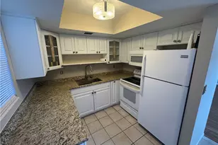 2929 SE Ocean Blvd, Stuart, FL 34996 - Photo 3