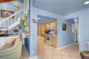 324 NE Golfview Circle, Stuart, FL 34996 - Photo 17