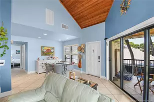 324 NE Golfview Circle, Stuart, FL 34996 - Photo 15