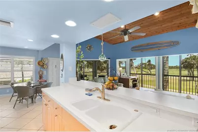 324 NE Golfview Circle #324, Stuart, FL 34996 - Photo 23