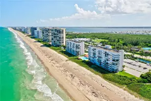 9400 S Ocean Dr, Jensen Beach, FL 34957 - Photo 27