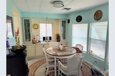 195 SE Trafalgar Terrace, Stuart, FL 34994 - Photo 11