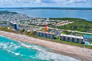 10310 S Ocean Dr, Jensen Beach, FL 34957 - Photo 37