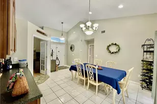 707 SE Pin Oak Terrace, Stuart, FL 34997 - Photo 13