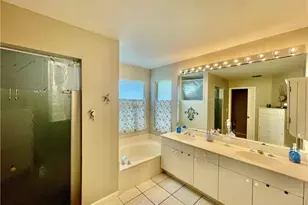 707 SE Pin Oak Terrace, Stuart, FL 34997 - Photo 23