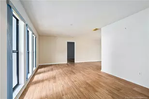 542 SE Woods Edge Trail, Stuart, FL 34997 - Photo 3