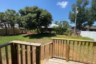 795 Rolling Hill Dr, Sebastian, FL 32958 - Photo 19