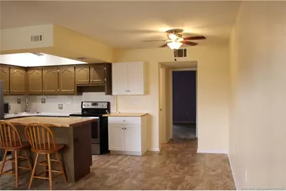 2600 S Kanner Highway #J10, Stuart, FL 34994 - Photo 5