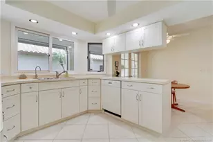 6384 SE Ironwood Cir, Stuart, FL 34997 - Photo 13