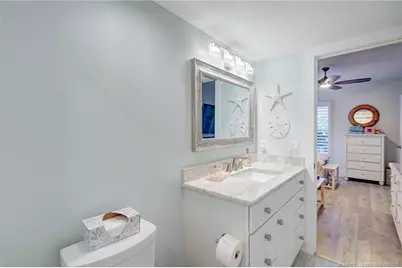 245 NE Macarthur Boulevard #11, Stuart, FL 34996 - Photo 13