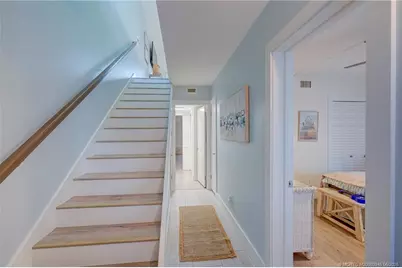 245 NE Macarthur Boulevard #11, Stuart, FL 34996 - Photo 7