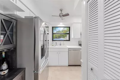 3901 SE Saint Lucie Boulevard #44, Stuart, FL 34997 - Photo 21