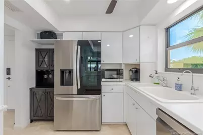 3901 SE Saint Lucie Boulevard #44, Stuart, FL 34997 - Photo 23