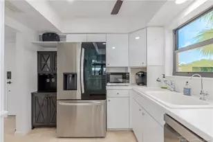 3901 SE St Lucie Blvd, Stuart, FL 34997 - Photo 23