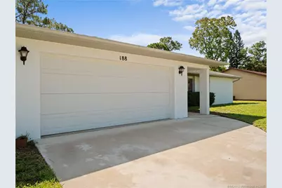 188 SE Crosspoint Drive, Port Saint Lucie, FL 34983 - Photo 37