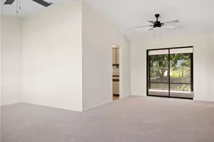 188 SE Crosspoint Dr, Port Saint Lucie, FL 34983 - Photo 7