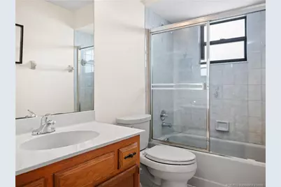 188 SE Crosspoint Drive, Port Saint Lucie, FL 34983 - Photo 19