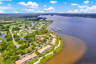 2560 NW Seagrass Dr, Palm City, FL 34990 - Photo 25