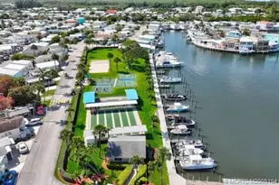 10701 S Ocean Dr, Jensen Beach, FL 34957 - Photo 45