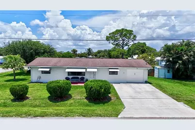 4556 SE Beckett Avenue, Stuart, FL 34997 - Photo 23