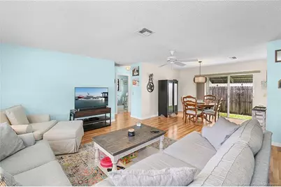 4556 SE Beckett Avenue, Stuart, FL 34997 - Photo 3