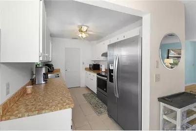 4556 SE Beckett Avenue, Stuart, FL 34997 - Photo 9