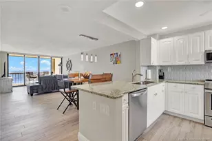 10600 S Ocean Dr, Jensen Beach, FL 34957 - Photo 7