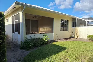 1589 SE Tidewater Pl, Stuart, FL 34997 - Photo 5