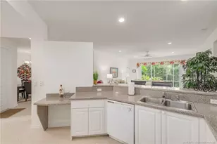 1573 SE Prestwick Ln, Port Saint Lucie, FL 34952 - Photo 11